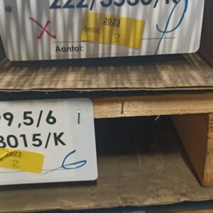 Aluminium Strekmetaal 52x22x3,5x3 mm - Afbeelding 2